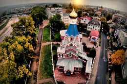 Вид на Покровский храм