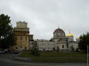 Ново-Тихвинский женский монастырь
