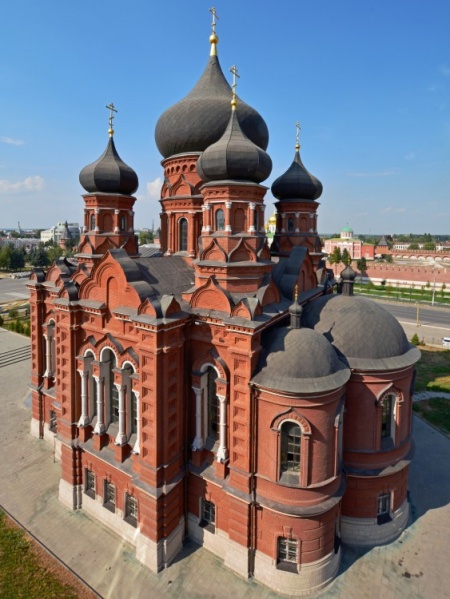 Файл:Успенский кафедральный собор (Тула).jpg