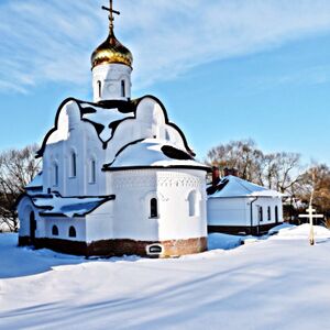 Храм святого праведного Иоанна Кронштадтского (Белые Столбы).jpg