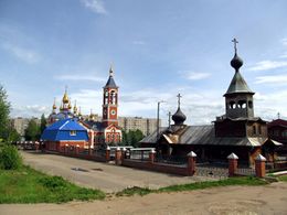 Скорбященская церковь и церковь Новомучеников и Исповедников Российских