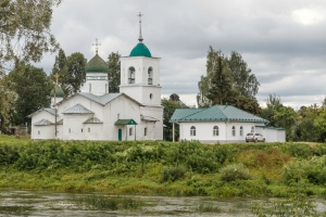 Церковь свт. Николая Чудотворца (Остров).jpg