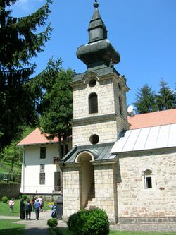 Женский монастырь Троноша