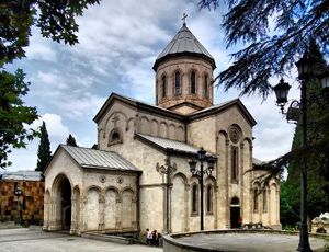 Тбилиси (храмы), Храм Георгия Победоносца в Тбилиси (Кашвети)3