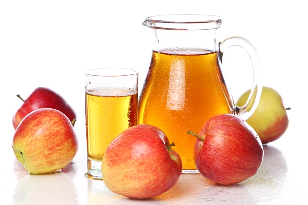 fresh and cold apple juice - Постные яблочные блинцы на соевом молоке