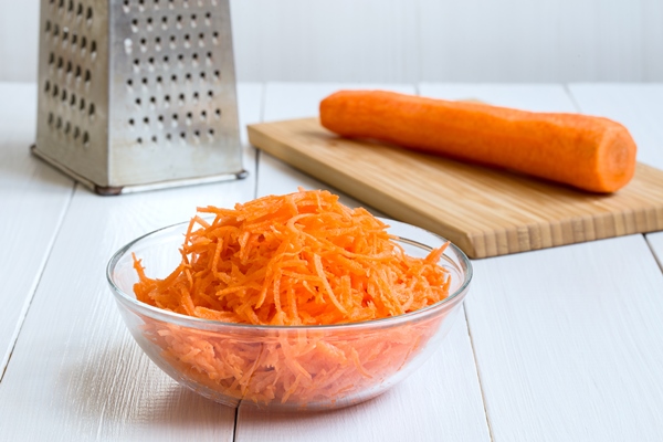 picture with grated carrots - Салат с грибами на зиму