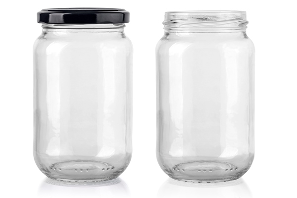 two empty cans for liquid products isolated on white - Компот из слив и черноплодной рябины
