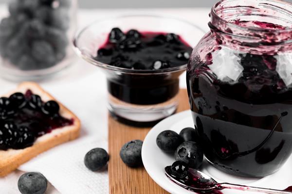 blueberry jam arrangement 1 - Черника дроблёная с сахаром