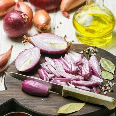 chopped red onions ingredients for onion chutney marmalade jam marinade confiture pickle - Маринованные лисички