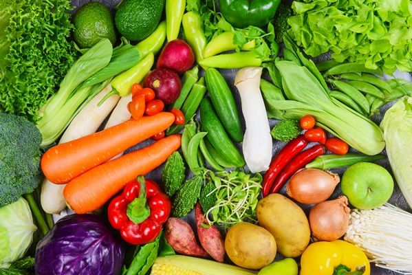 mixed vegetables and fruits healthy food clean eating for health - Суп овощной постный