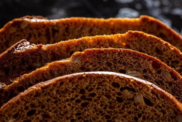 whole grain rye sliced bread for healthy diet carbs - Курский квас свекольный