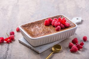 rice pudding dessert with raspberries - Правила составления меню