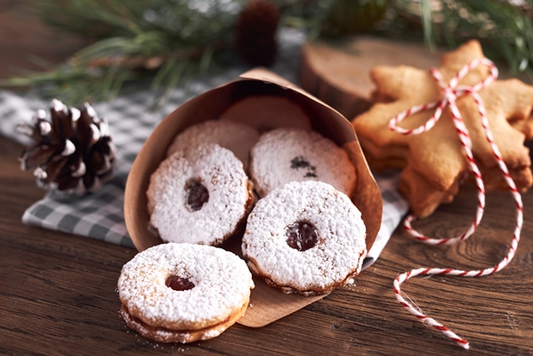 tasty cookies with marmalade for - Рождественское печенье "Шпитцбубен"