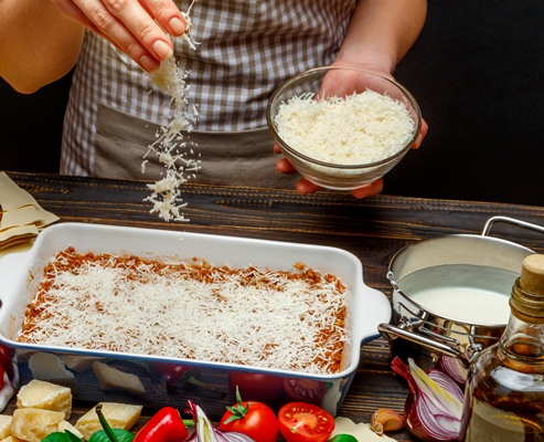 preparation of homemade lasagna 1 - Лазанья с грибами