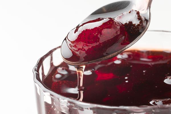 strawberry jam in glass - Гурьевская каша