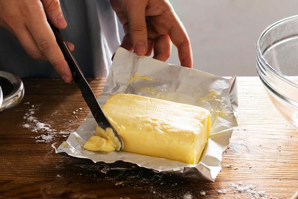 delicious cheese bread making assortment - Соус с белым вином к паровой рыбе