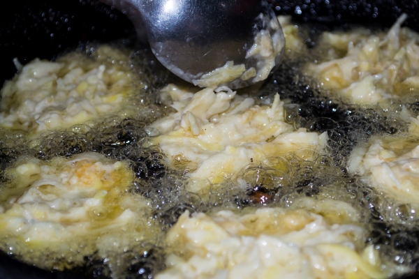 draniki potato fritters pancakes with a chive - Монастырская кухня: суп из красной фасоли, драники