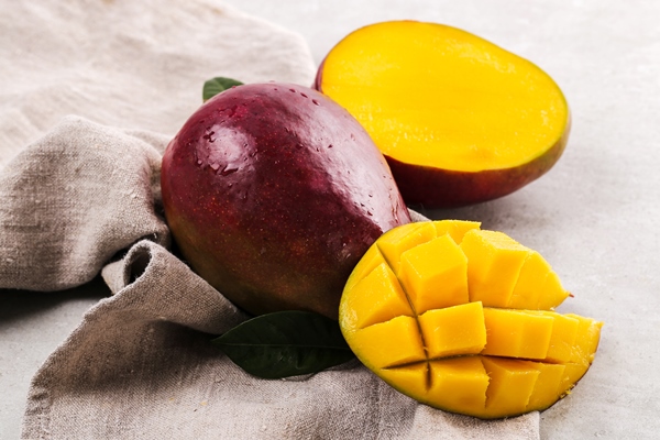 mango - Овсянка с манго, бананом и чиа