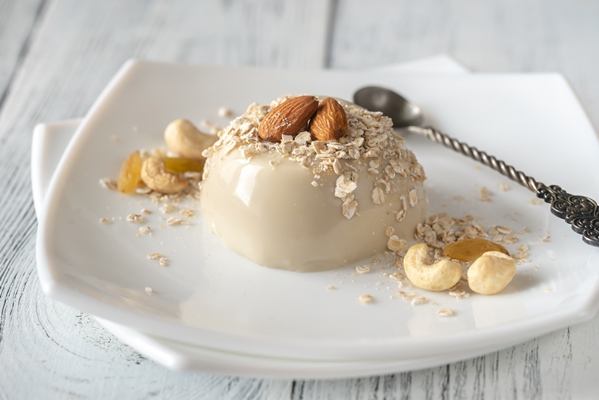 organic oat dessert with vanilla - Монастырская кухня: смоленская каша с овощами, лимонный кисель