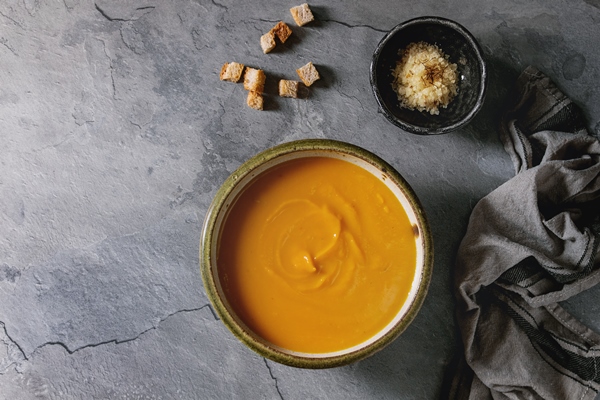 pumpkin carrot soup - Монастырская кухня: печенье маковое с карамелью, морковный суп-пюре