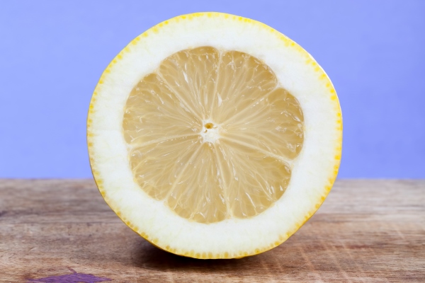 the flesh of a yellow lemon - Монастырская кухня: чечевица со свёклой, постный лимонный бисквит