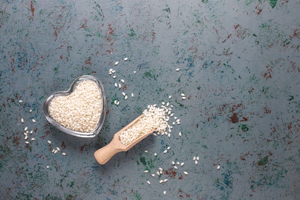 uncooked organic risotto rice - Монастырская кухня: суп "Святогорский", печенье курабье