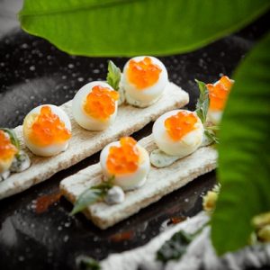 boiled eggs with orange caviar - Яйца, фаршированные икрой, с майонезом