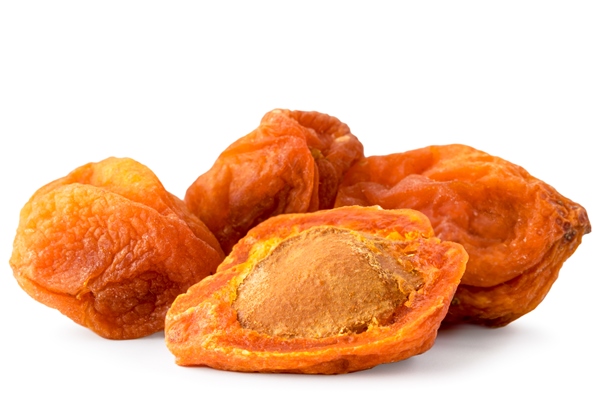 dried apricots with a bone - Пудинг из урюка, брюквы и творога