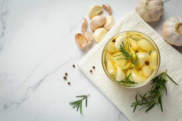 garlic oil for treatment - Итальянский пасхальный пирог "Паскуалина"