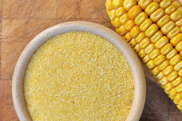 corn flour for polenta - Котлеты из черемши