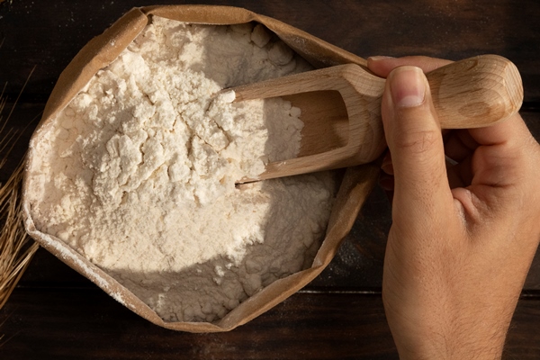 ingredient bag full of flour - Хлеб с лебедой