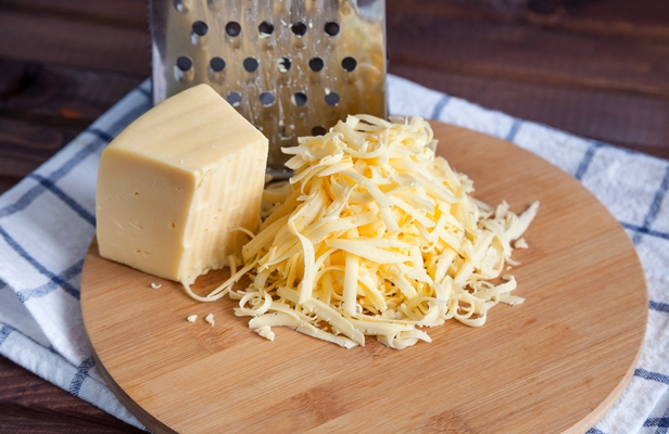 grated cheese - Спанакопита