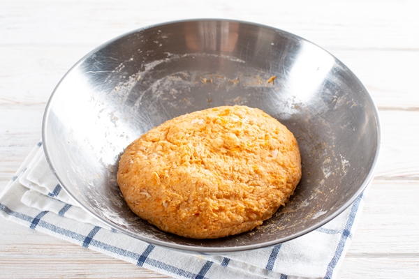 pumpkin dough for making pumpkin gnocchi step by step cooking - Тыквенные клёцки (ньокки) с сыром