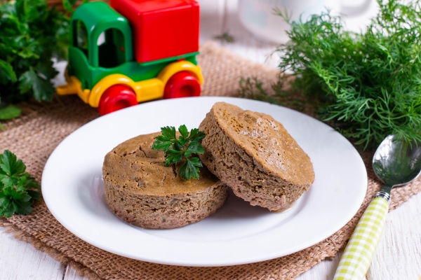 liver souffle in a white bowl on the table children s recipes - Печёночные котлетки на пару (для детей до 1 года)