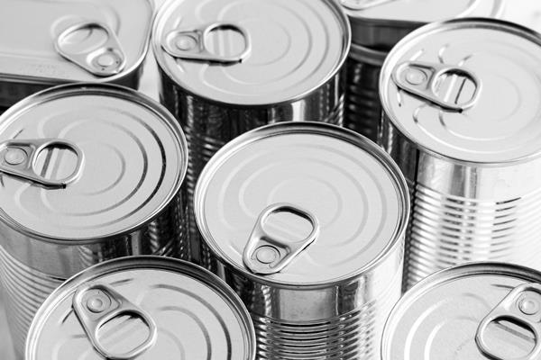 high angle tall tin cans - Консервирование пищевых продуктов