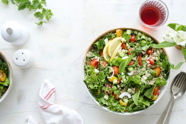 veggie quinoa bowl cooking recipe - Овощной салат с киноа