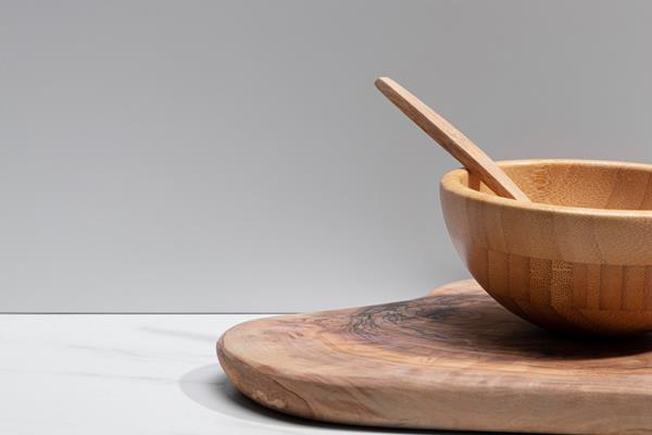 close up wooden kitchenware - Иван-чай