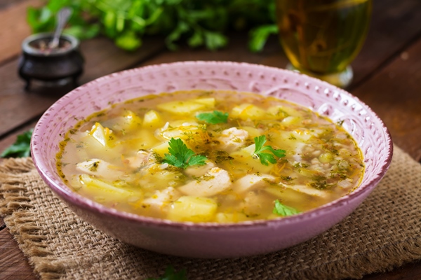 chicken soup with potatoes and buckwheat - Крупник белорусский
