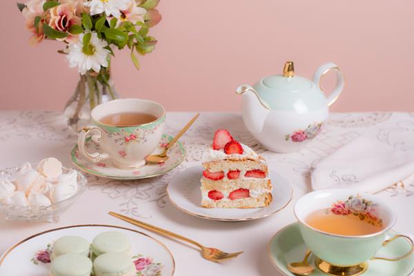 elegant tea party arrangement - Рекомендации по расчёту банкетных блюд и напитков