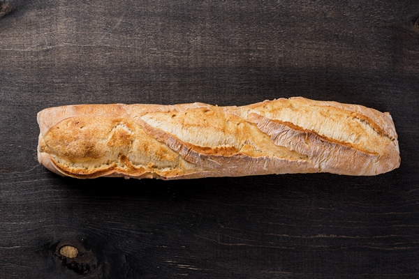 top view whole baguette french bread - Фаршированный картофель, постный стол