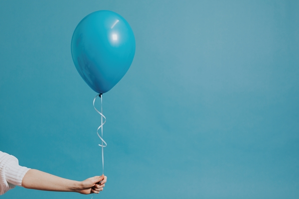 helium balloon on a string - О вреде крабовых палочек