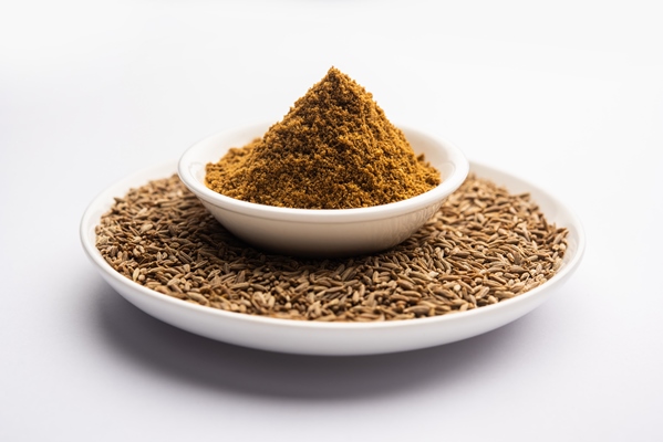 cumin seeds dust or jeera powder indian spices - Бородинский хлеб: история и современность
