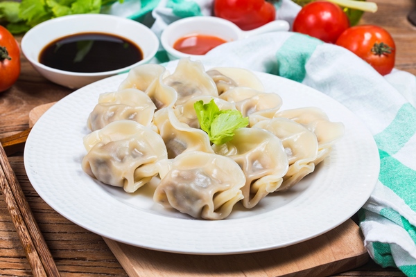 chinese jiaozi new year food - Пельмени