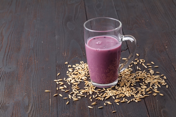 berry drink kissel in glasses with raw oat 1 - Православная поминальная трапеза