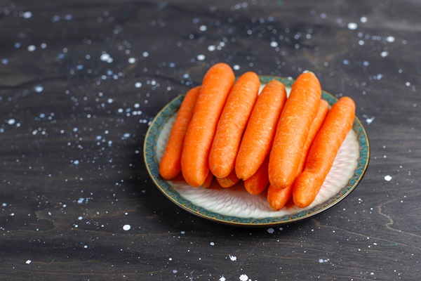 different cuts of carrot in bowls 1 - Суп крестьянский с перловой крупой (школьное питание)