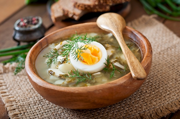 green soup of sorrel - Суп картофельный с ламинарией и яйцом (школьное питание)