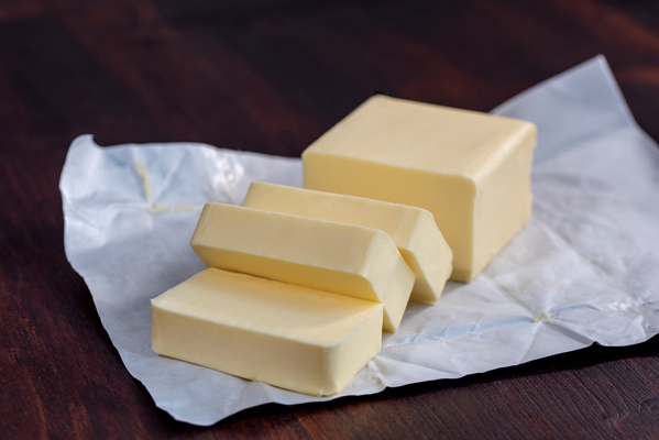 fresh butter 1 - Горбуша, запечённая в сметанном соусе (школьное питание)