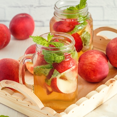 Яблочный компот с сиропом на стевии (диетическое школьное питание)