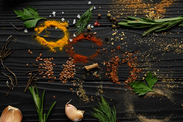 colorful various herbs spices cooking dark wooden rustic background - Спагетти болоньезе, постный стол