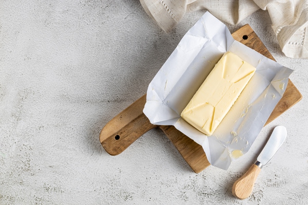 fresh butter from farm table butter tablet - Простые дрожжевые блины